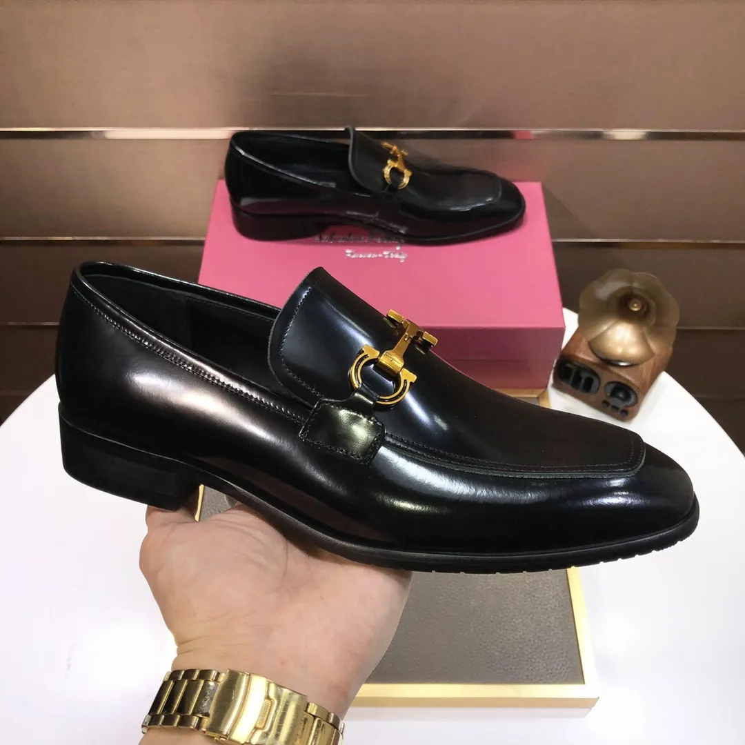 Men's shoes 💰500💰 [Ferragamo/Ferragamo] The latest model in the counter. Original imported high-quality cowhide with open sides + imported 🐂 water-dyed cowhide lining + original luxury metal buckle + original combination outsole. Comparison without pressure 38--45 (45 is custom-made and cannot be returned or exchanged)
